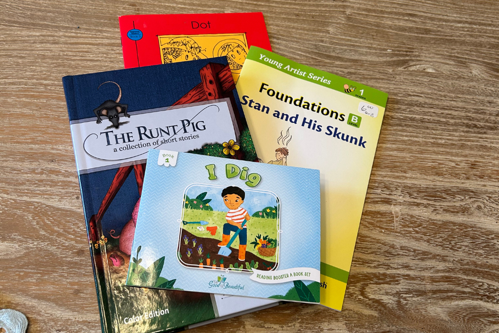 selection of decodable books for kindergarten